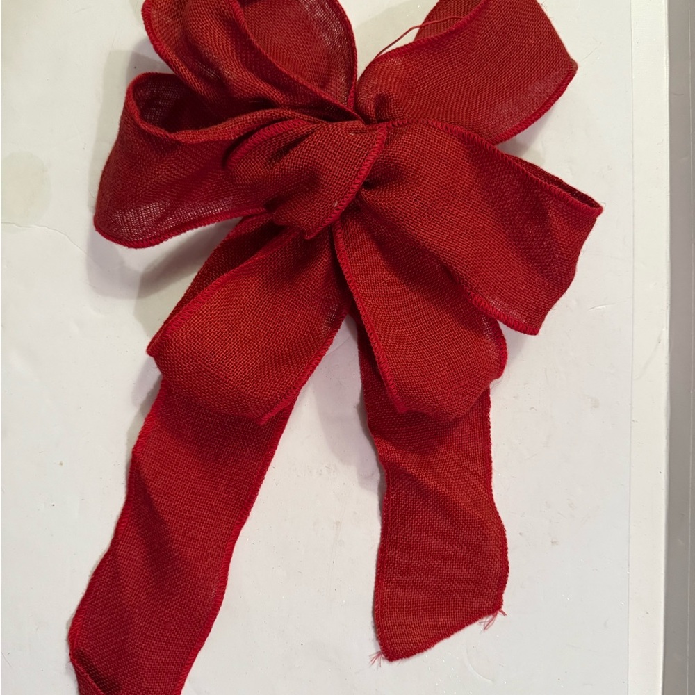 Red Bow Accessory - Picture 2 of 5